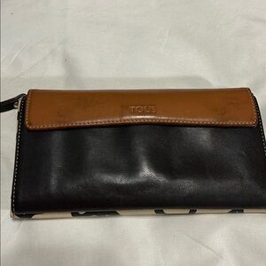 🆓W/$10 order🤾🏽‍♀️ Tous brown cream wallet